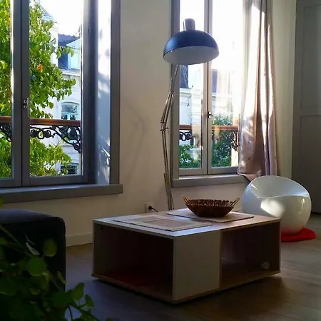 Lille-republique Apartment